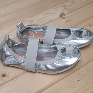 KORS kids strap silver flats like new except toes